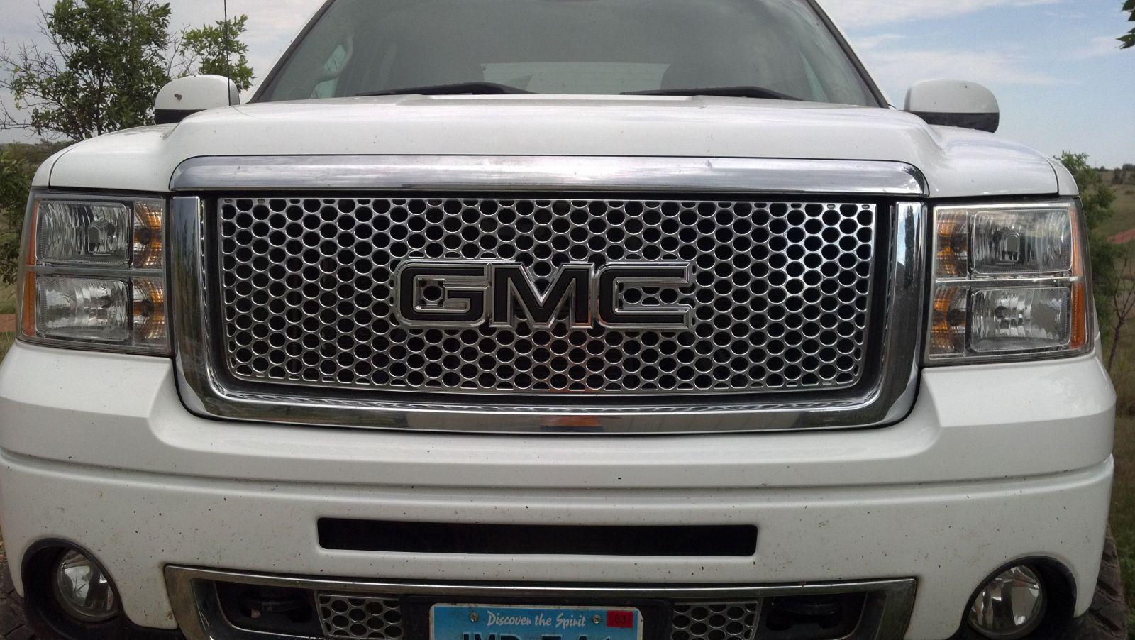 White GMC Logo - GMC logo Black - General/Off Topic - GM-Trucks.com