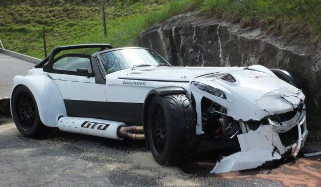 Donkervoort Car Logo - White Donkervoort D8 GTO Crashes in Switzerland - GTspirit