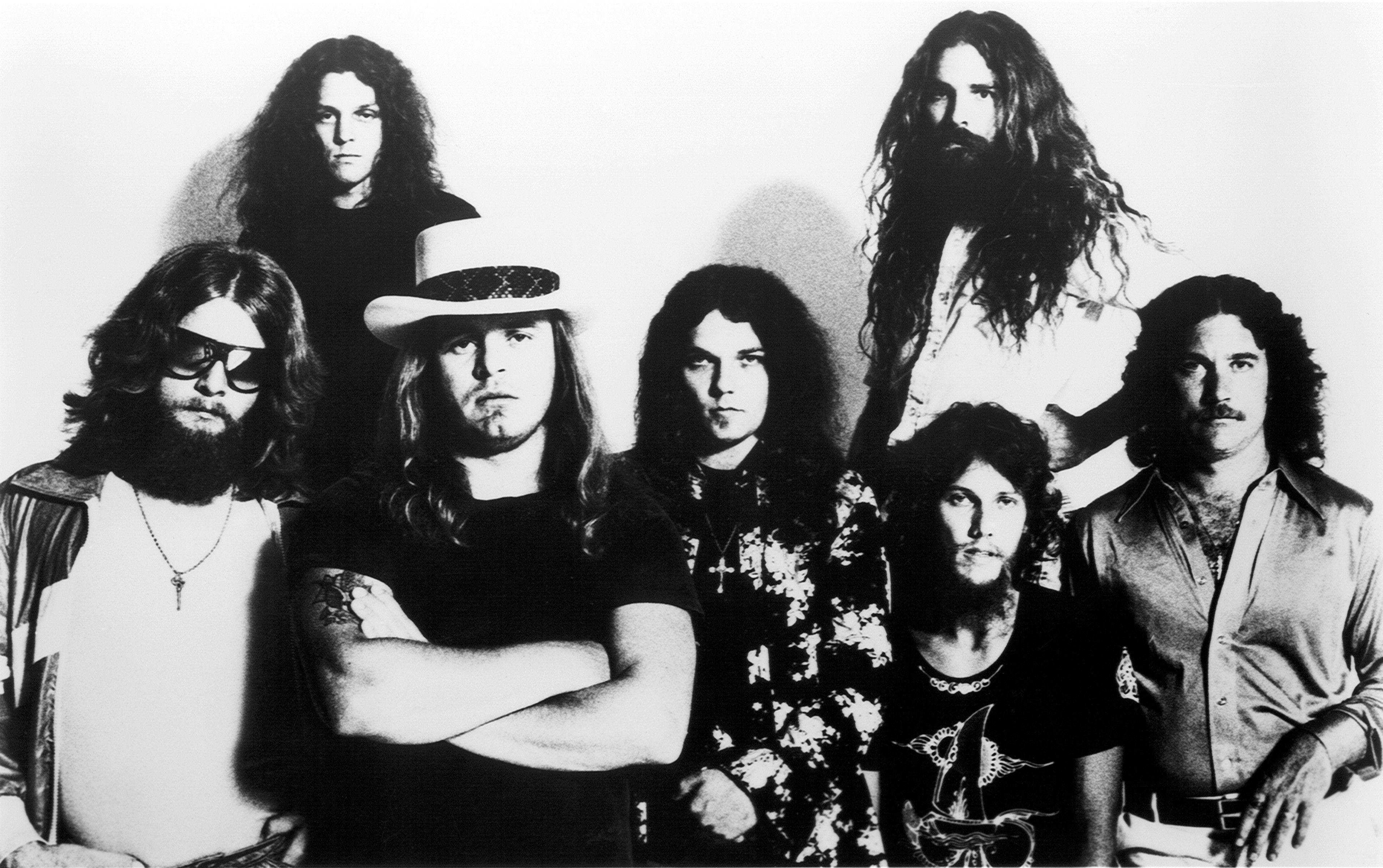 Lynyrd Skynyrd Original Logo - Remembering Lynyrd Skynyrd's Plane Crash, Ronnie Van Zant – Rolling ...