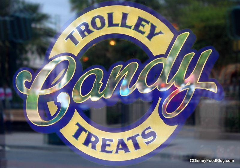 Candy Palace Logo - 2018 Disneyland Candy Cane Dates Announced!! | the disney food blog ...