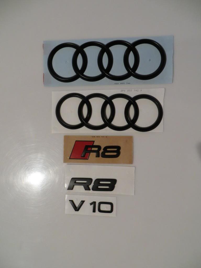Black Audi R8 Logo - Black Audi Rings And black R8 rear badge