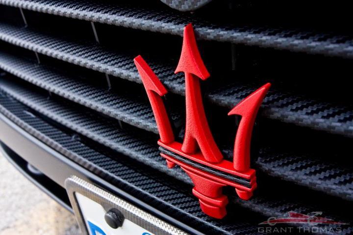 Red Maserati Logo - Shadowline