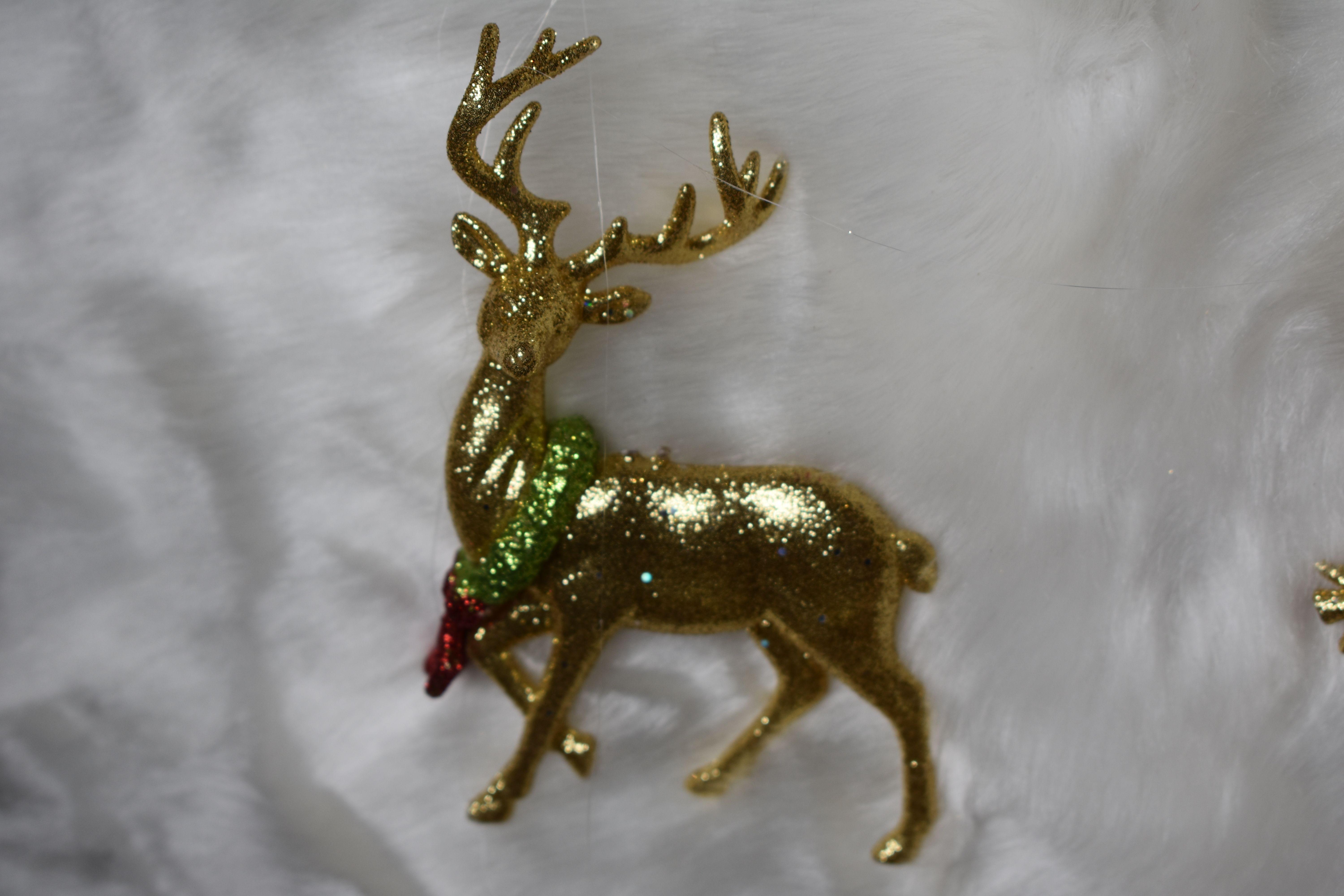 Green and Gold Reindeer Logo - Gold Reindeer w/ Red & Green on Neck - Pro Santa Shop