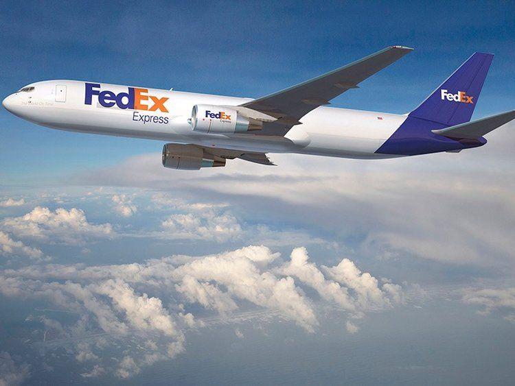 FedEx Plane Logo - Here's why FedEx loves the Boeing 767