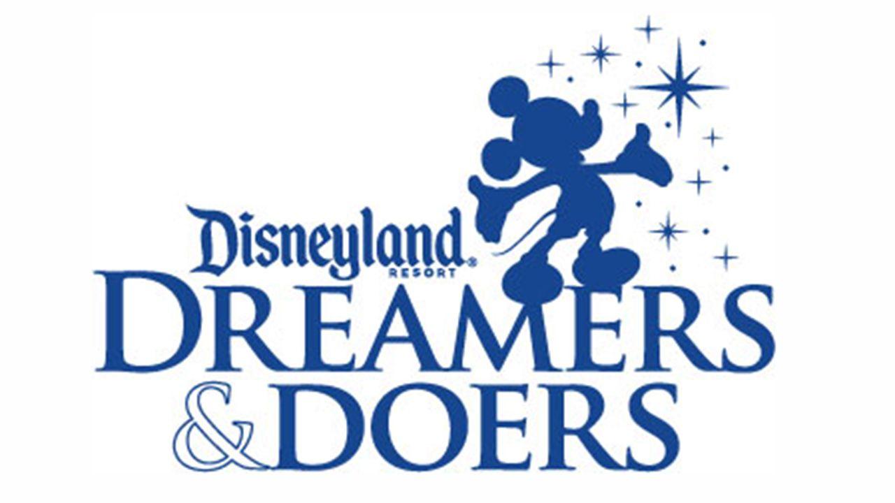 Disneyland Logo - Applications Now Open for New Class of Disneyland Resort Dreamers ...