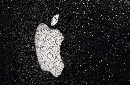 B in Apple Logo - Apple ordered to pull part of press release in Qualcomm case