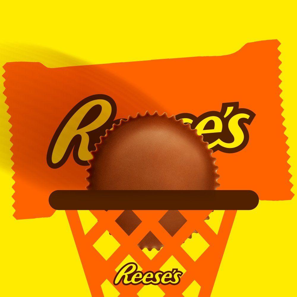 Shoot Emoji Logo - REESE'S #ReesesForTheWin to unlock the emoji