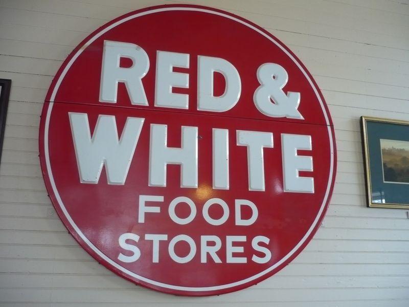 Red and White Grocery Logo - Eat First: Staycations 2010: Red and White Cafe, DeRuyter