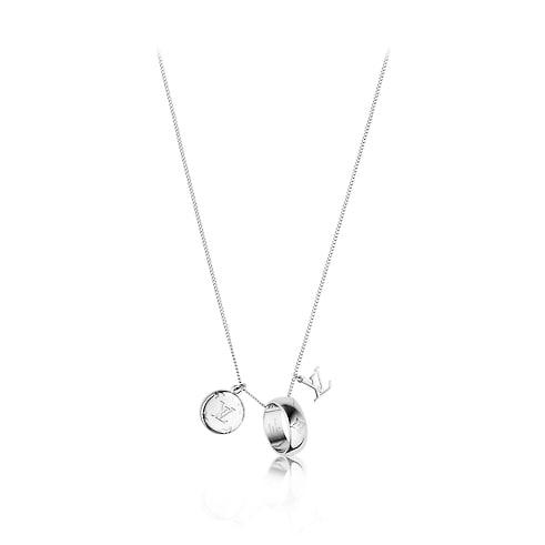 Pendant Louis Vuitton Logo - Monogram charms necklace. LOUIS VUITTON ®
