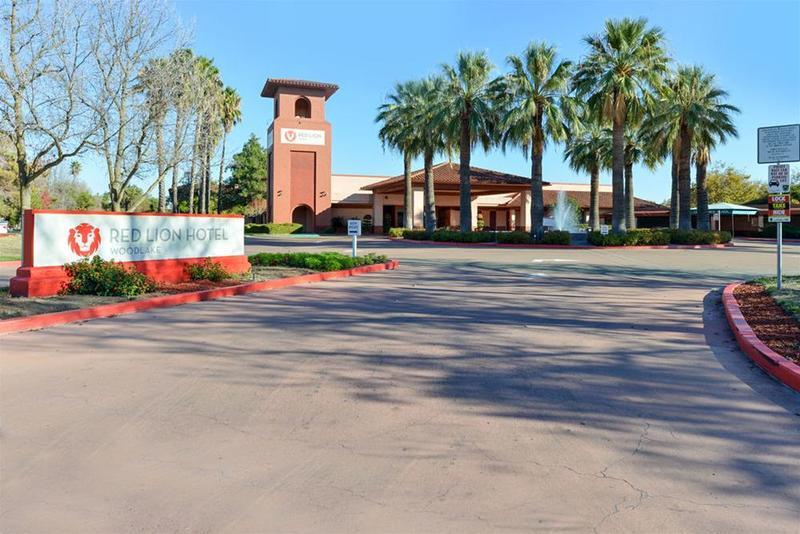 Red Lion Woodlake Hotel Logo - Hotel Red Lion Woodlake & Conference Center - West Sacramento ...