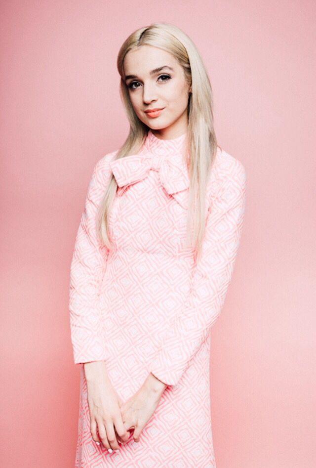 Poppy Singer Logo - SOMEONE PLEASE LISTEN TO THAT POPPY AND WATCH HER VIDEOS BC I NEED ...