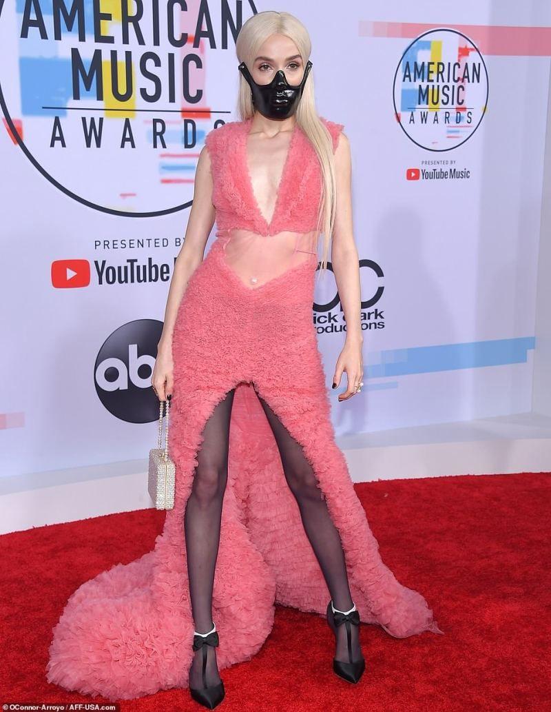 Poppy Singer Logo - Hannibal Lecter, eat your heart out! Singer Poppy leads worst dressed