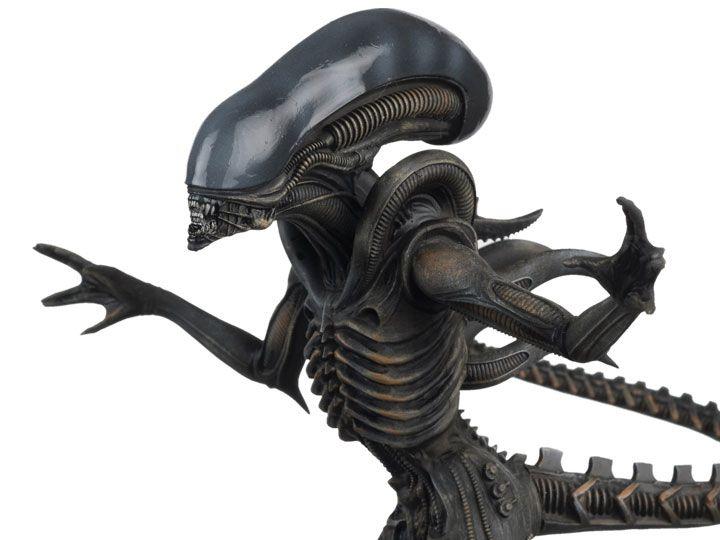 Alien Xenomorph Logo - Alien & Predator Figure Collection - #1 Alien Xenomorph