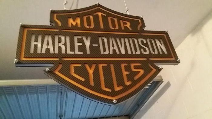 Harley-Davidson Bar Shield Logo - Harley Davidson bar & shield logo lamp - 2014 - Catawiki