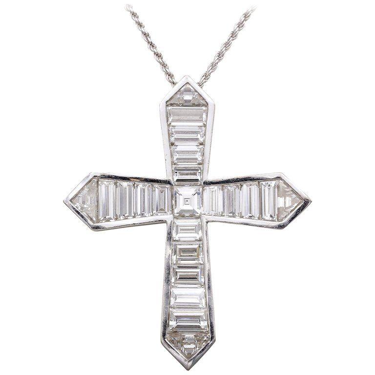 White Gold Cross Logo - Graff Diamond 18 Karat White Gold Cross Pendant Necklace For Sale at ...