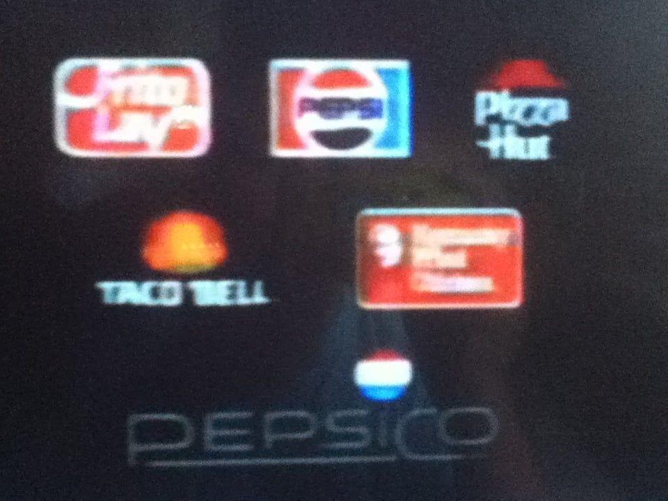 Pizza Hut Old Logo - The Old Pizza Hut Logo with the Pepsi, Frito Lay, Taco Bell, KFC ...