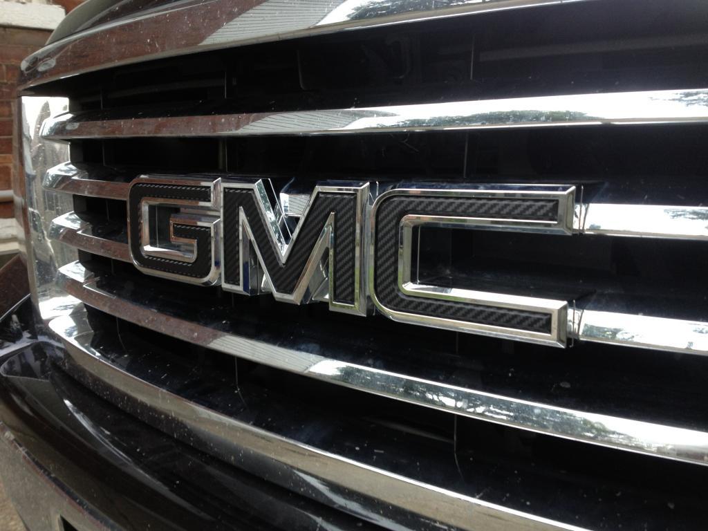 Black GMC Logo - Painting GMC logo - 1999-2013 Silverado & Sierra 1500 - GM-Trucks.com