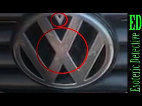 Old VW Logo - Mandela Effect | Old Volkswagen Logo on car caught on camera by ...