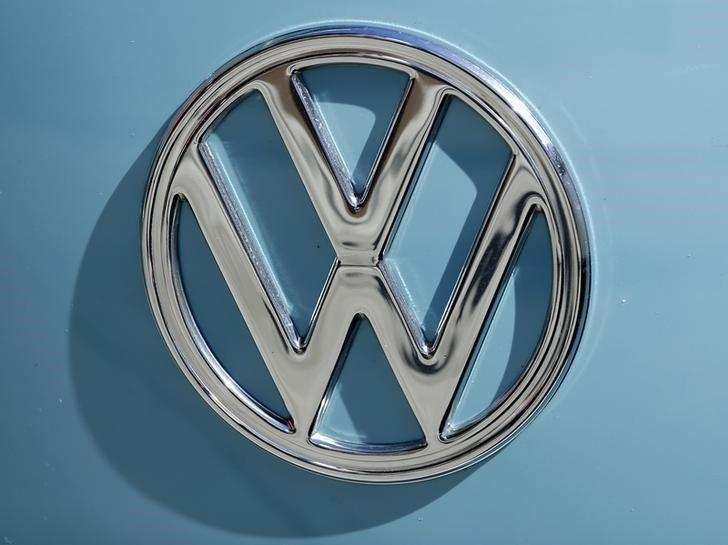 Old VW Logo - Volkswagen faces billions in fines as U.S. sues for environmental ...