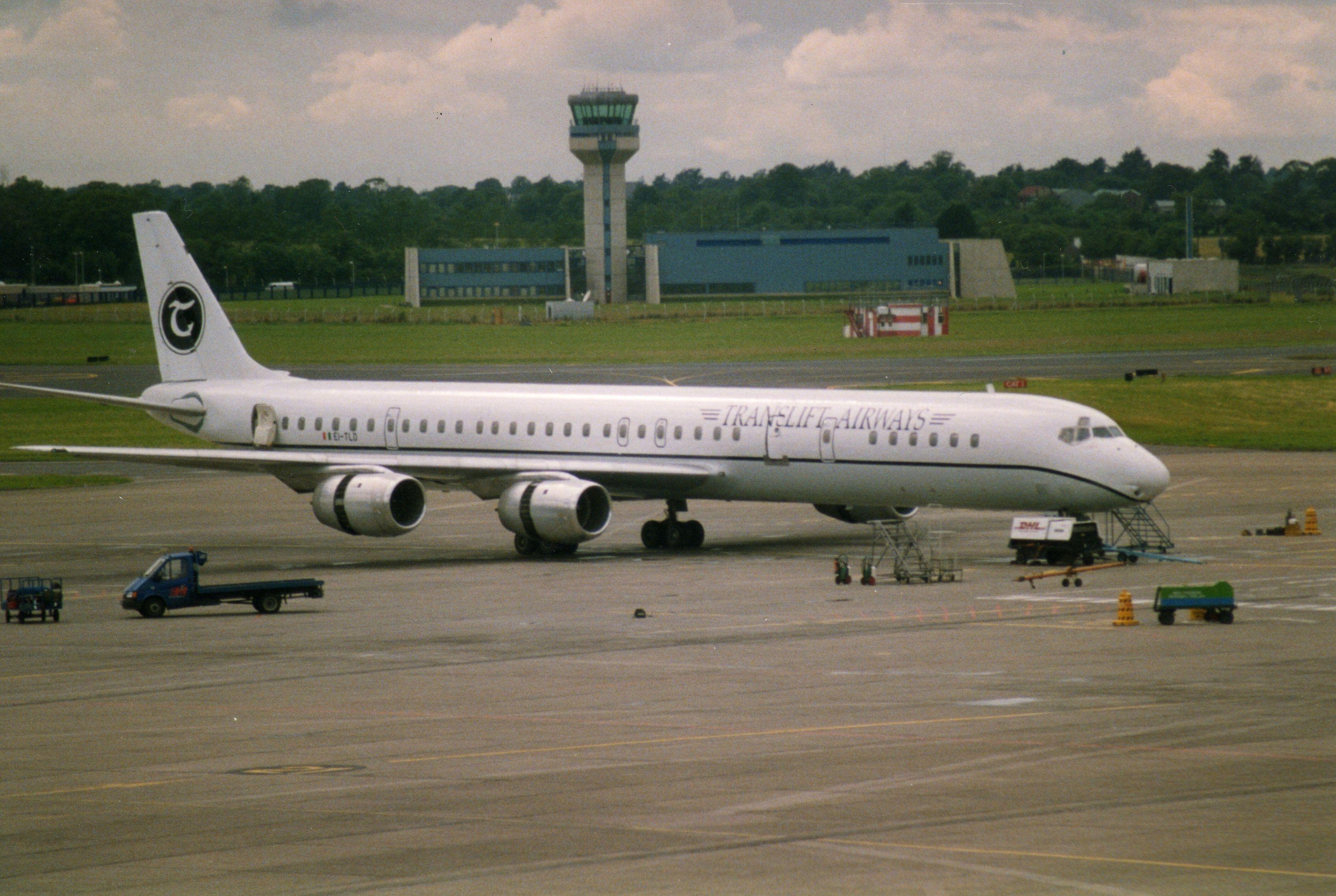 Irish Airline Dublin Logo - TransAer International Airlines