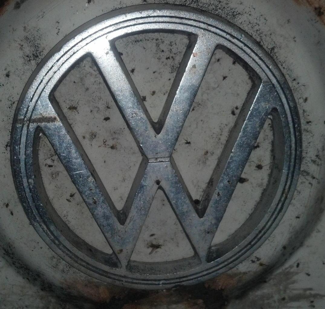 Old VW Logo - Volkswagen tattoos - residuals : MandelaEffect