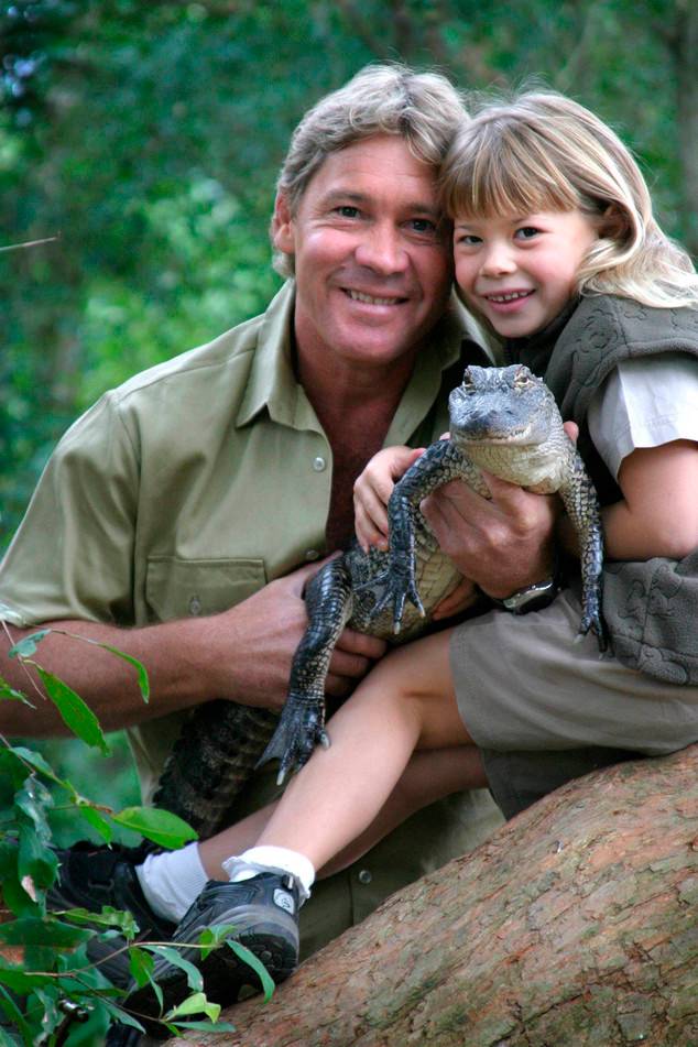 Steve Irwin Crocodile Hunter Logo - Steve Irwin's Dad Shares Long-Lost Note From the Crocodile Hunter ...