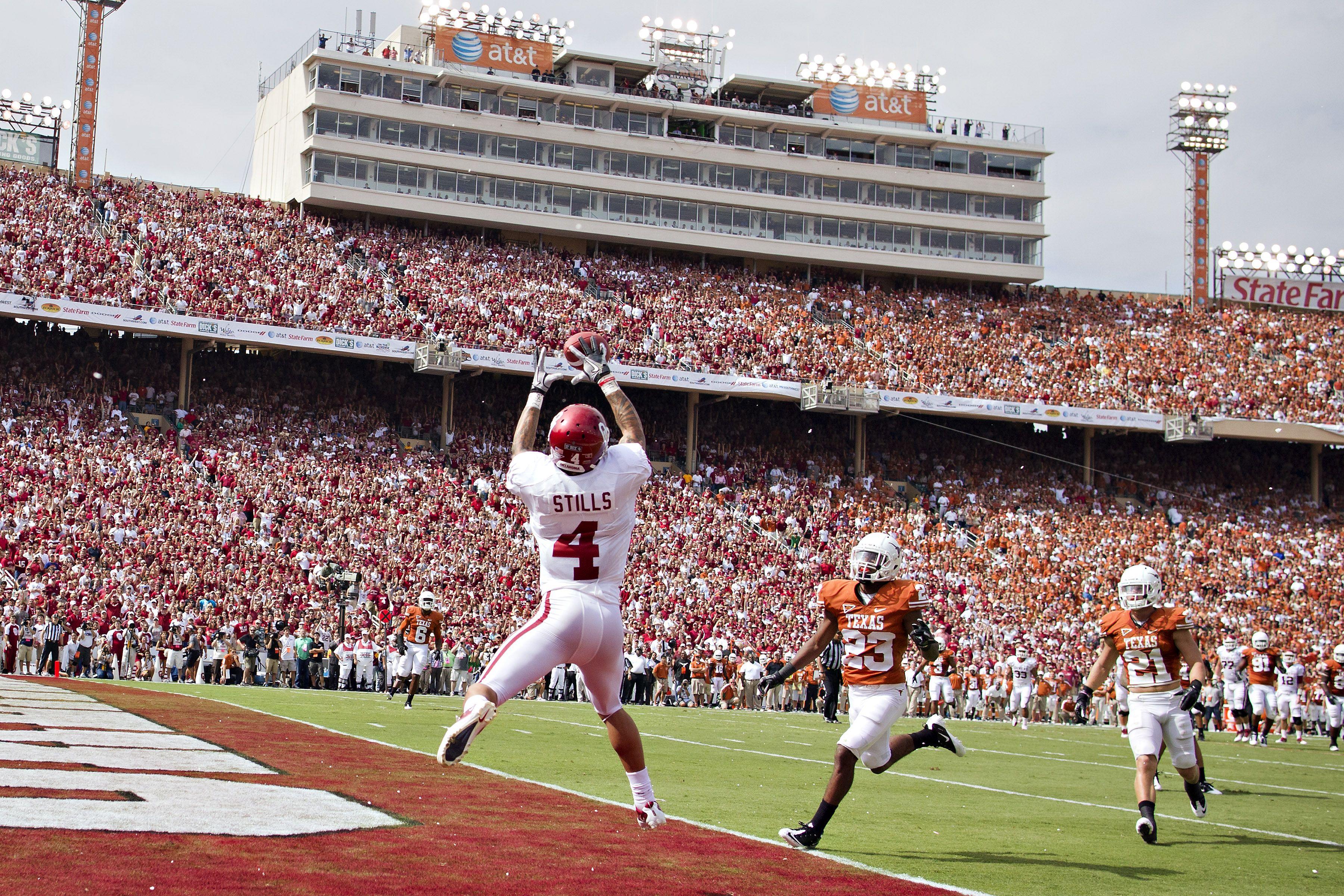 Red River Rivalry Logo - The Campus Read-Option: The Red River Rivalry Is A Slice Of ...