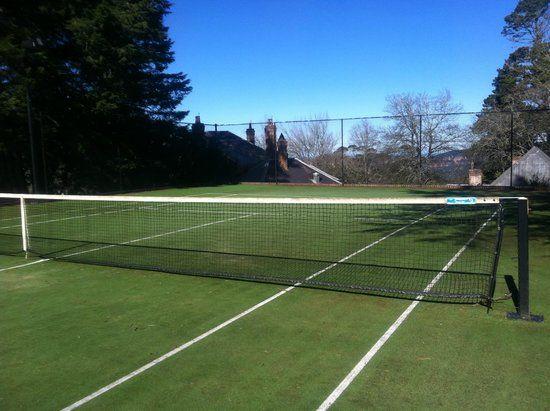 Blue Mountain Tennis Logo - tennis court with valley view - Picture of Lilianfels Resort & Spa ...