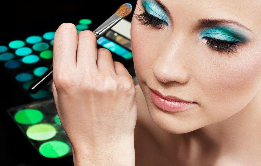 Makeup Art Google Logo - Professional Makeup Artist Courses: Diploma in Makeup Artistry