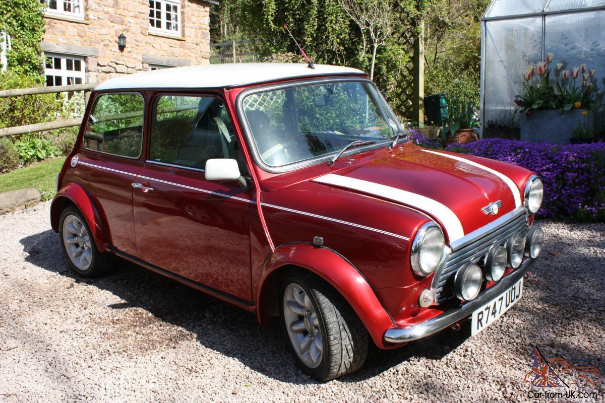 Car with Red Diamond Logo - Classic Rover Mini Cooper MPi Sportspack Plus 1998 Nightfire Red