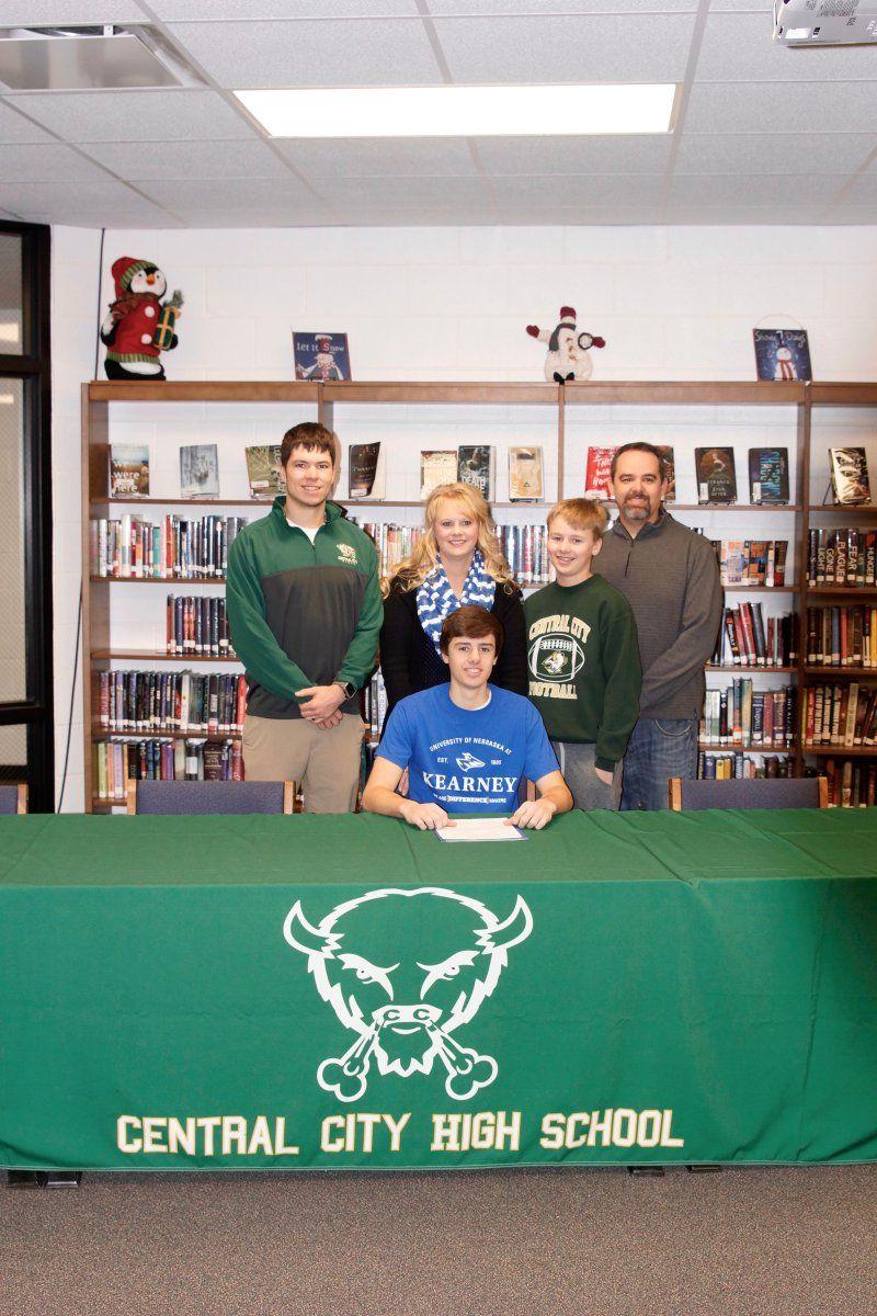 Central City Bison Logo - Central City Bison Carlson signs with the UNK