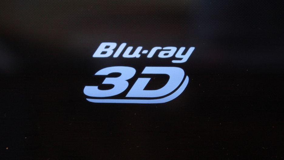 Blue Ray Logo - Samsung BD-C6900: 3D Blu-ray player with glowy light and funky logo