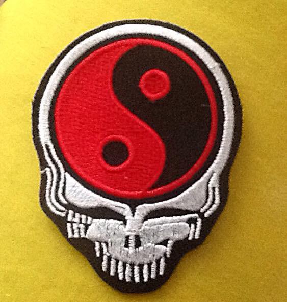 Grateful Dead Stealie Logo - GRATEFUL DEAD STEALIE WITH YIN AND YANG LOGO - (Mus046) 2-1/2