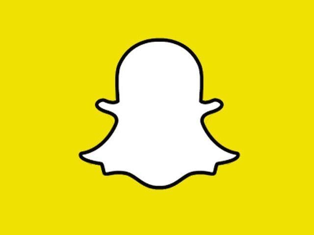 Social Media Game Logo - Santa's Helper: Snapchat's Entry Into Native Games? – Adweek