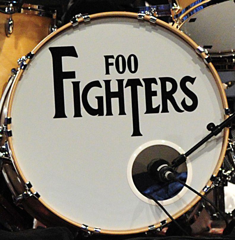 Beatles Head Logo - Taylor Hawkins' The Beatles Inspired “Drop T” Logo Foo Fighter Drum