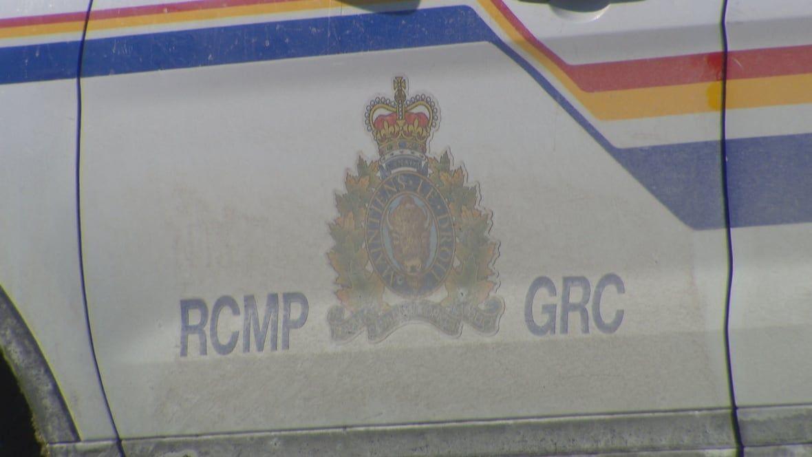 1 Person Logo - Person Dead After 2 Vehicle Collision Near Carnwood, Alta