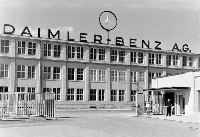 Daimler-Benz AG Logo - Corporate history of Daimler AG - Daimler Global Media Site