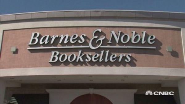 Barnes and Noble Company Logo - Barnes & Noble cuts staff after dismal holiday season