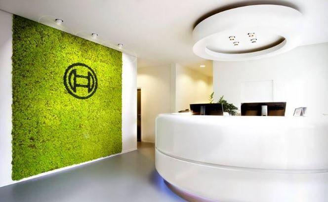 Interior Wall Logo - Images of Moss Walls for offices | Office Landscapes