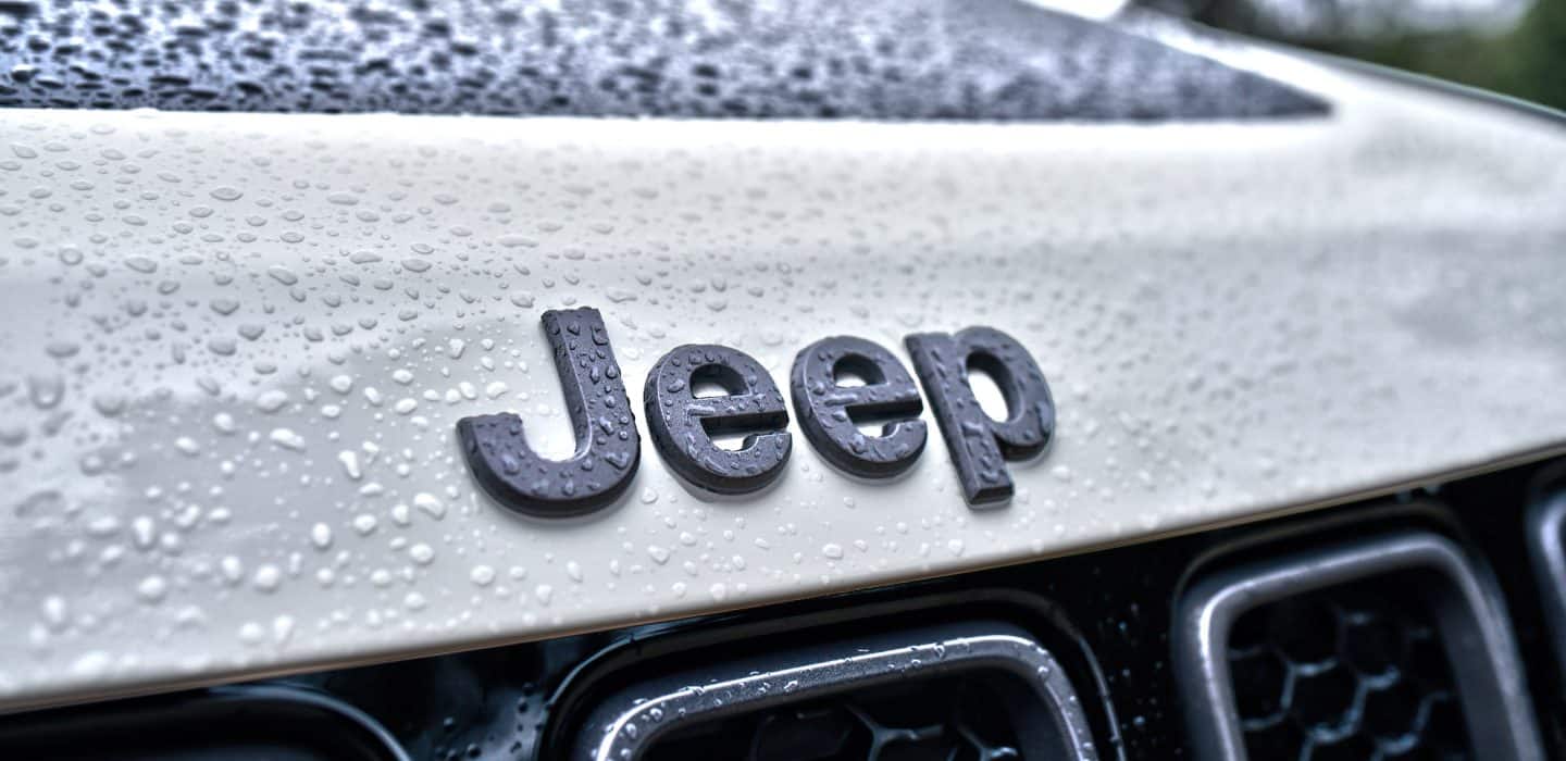 Jeep Compass Logo - 2018 Jeep Compass - Photo and Video Gallery