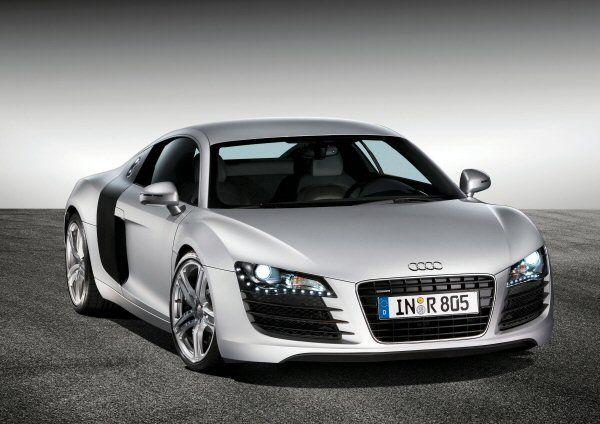 Audi R8 Headlight Logo - LED headlights available on Audi R8 from late 2007 - LEDs