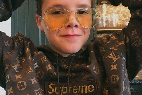 Gold Louis Vuitton Supreme Logo - Why Cruz Beckham and Lewis Hamilton Are a Disaster for Supreme