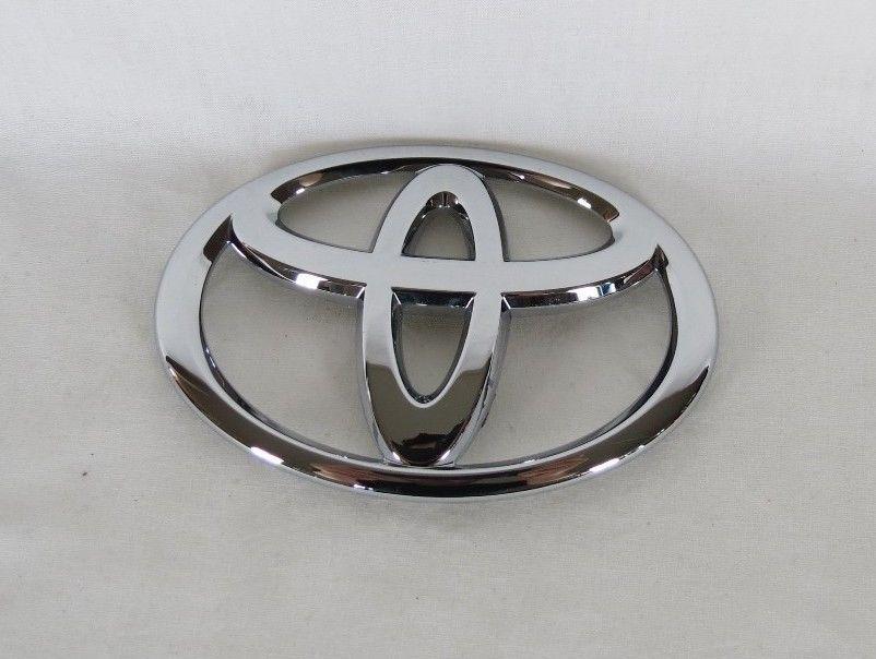 Cool Chrome Logo - Cool Awesome TOYOTA COROLLA GRILLE EMBLEM 14-17 OEM GRILL CHROME T ...