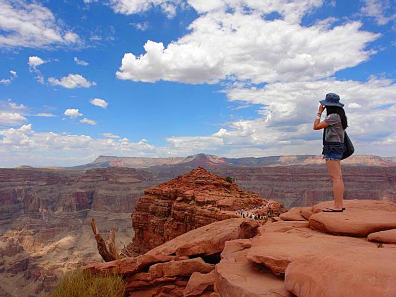 Grand Canyon West Logo - Grand Canyon Luxury Motor Tour