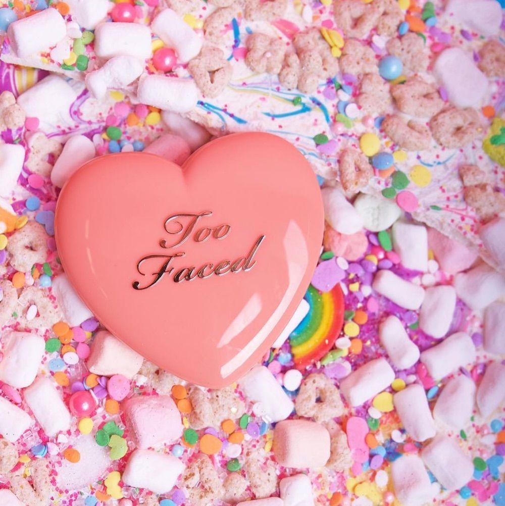Too Faced Logo - These throwback photo of Too Faced's original logo will take you