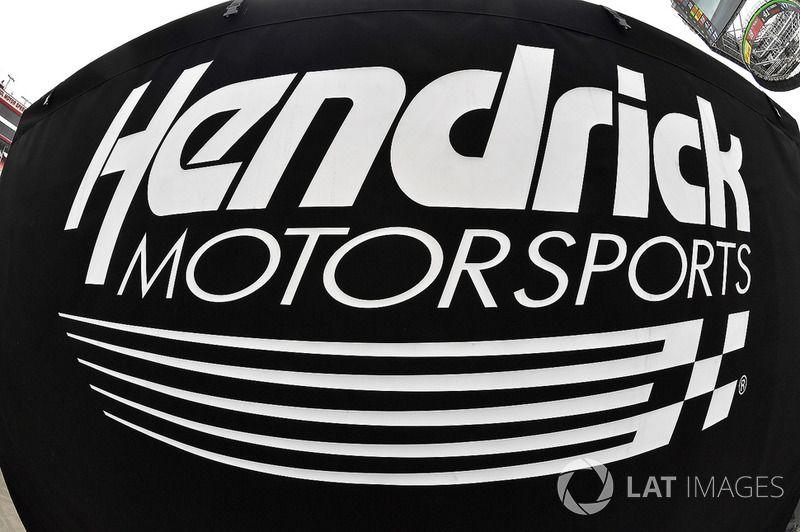 Hendrick Motorsports Logo - Alex Bowman, Hendrick Motorsports, Chevrolet Camaro Valvoline logo