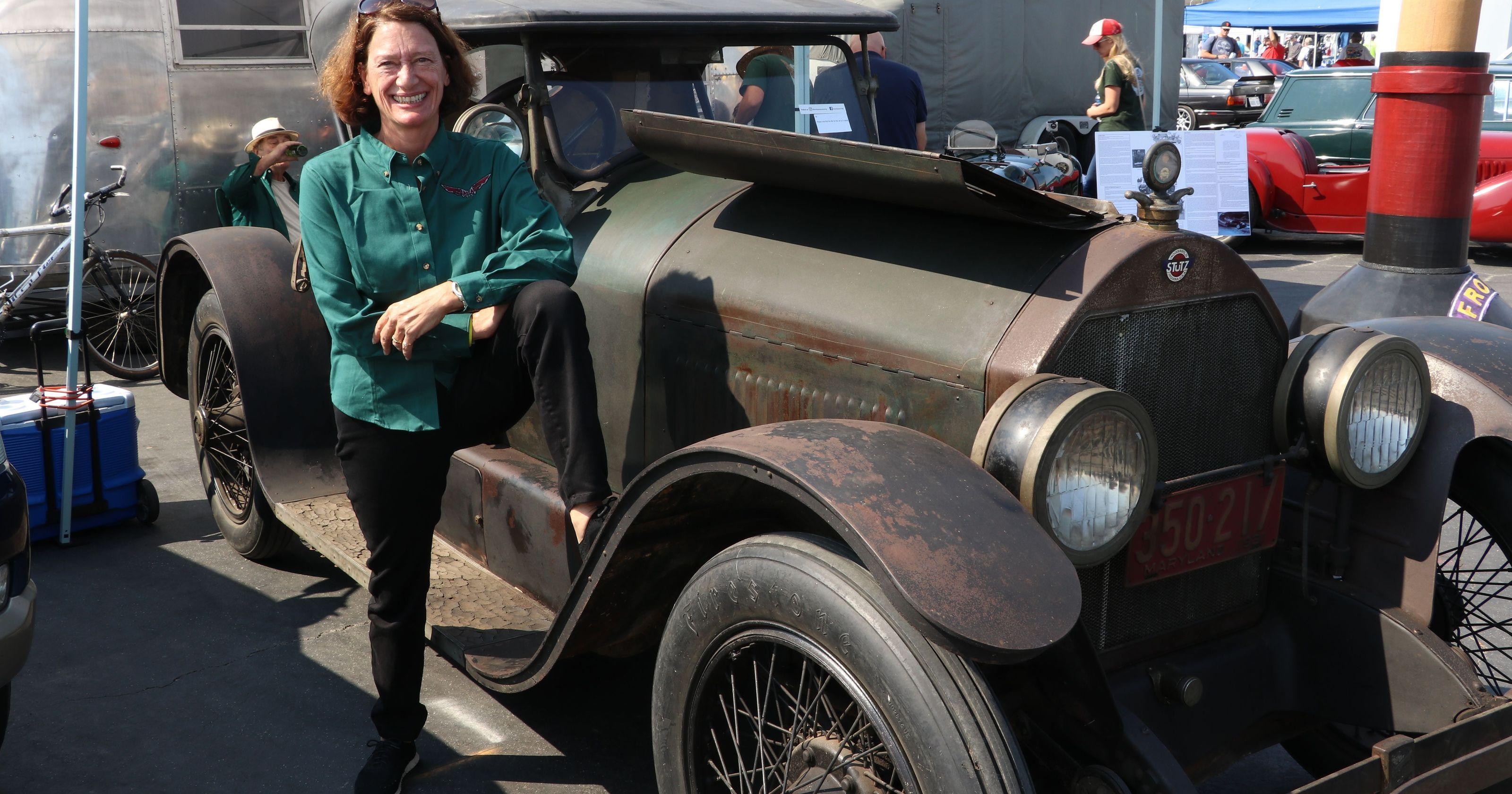 Stutz Car Logo - Just Cool Cars: 1921 Stutz Bearcat shows inner beauty