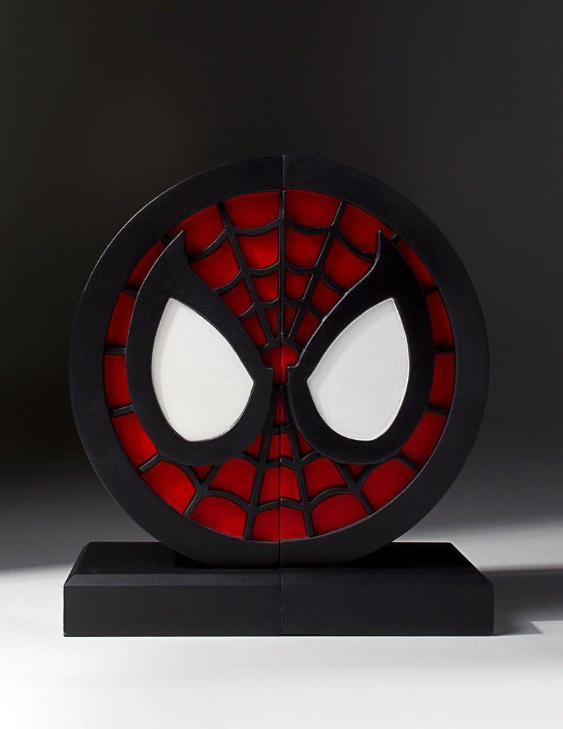 Spider-Man Logo - Spider-Man Logo Bookends Collectible | Gentle Giant
