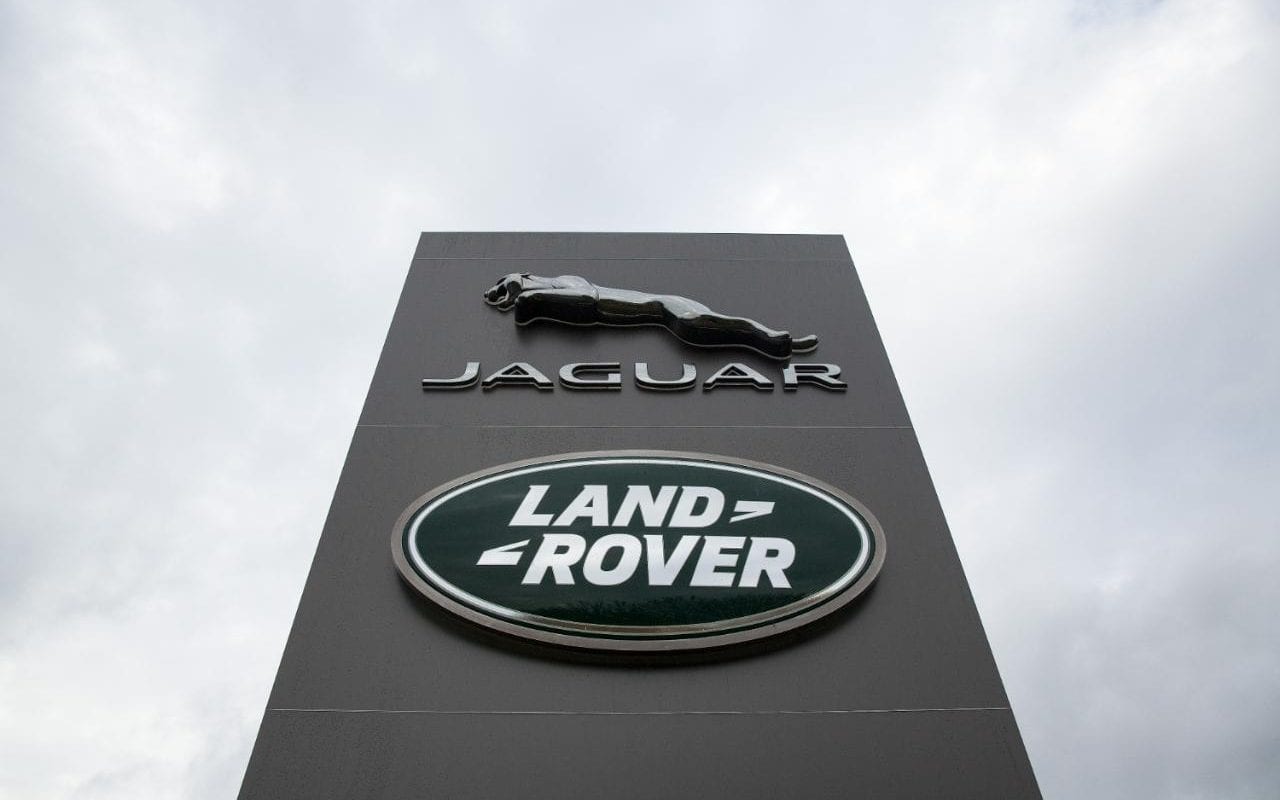 Land Rover Automotive Logo - Invictus Games partner Jaguar Land Rover aims to hire 1,000 from ...