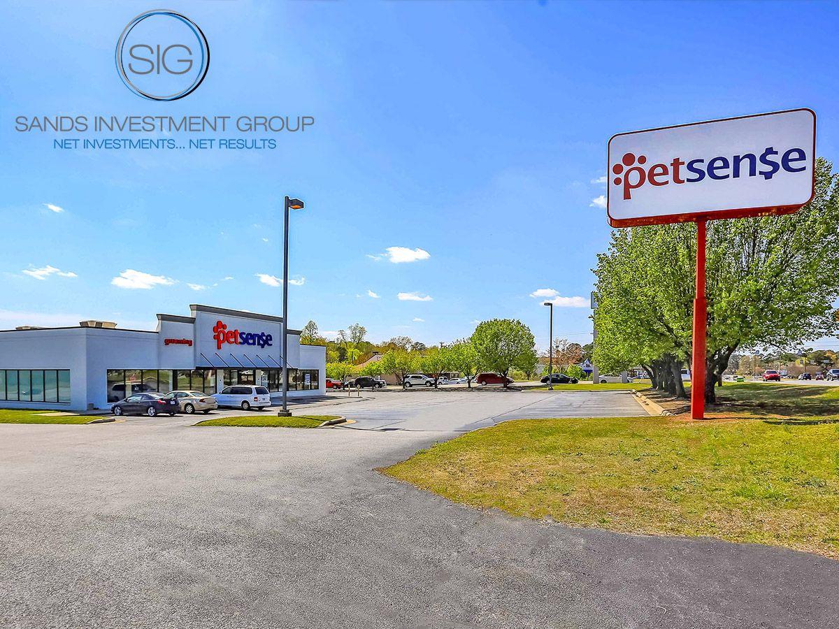 Petsense Logo - Petsense Roanoke Rapids with Logo | Sands Investment Group | SIG